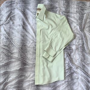 Roundtree & Yorke Gold Label Fitted Dress Shirt